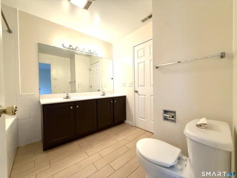 15 Scuppo Road Danbury CT 06811