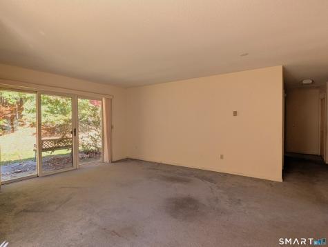 14 Sycamore Drive Mansfield CT 06268