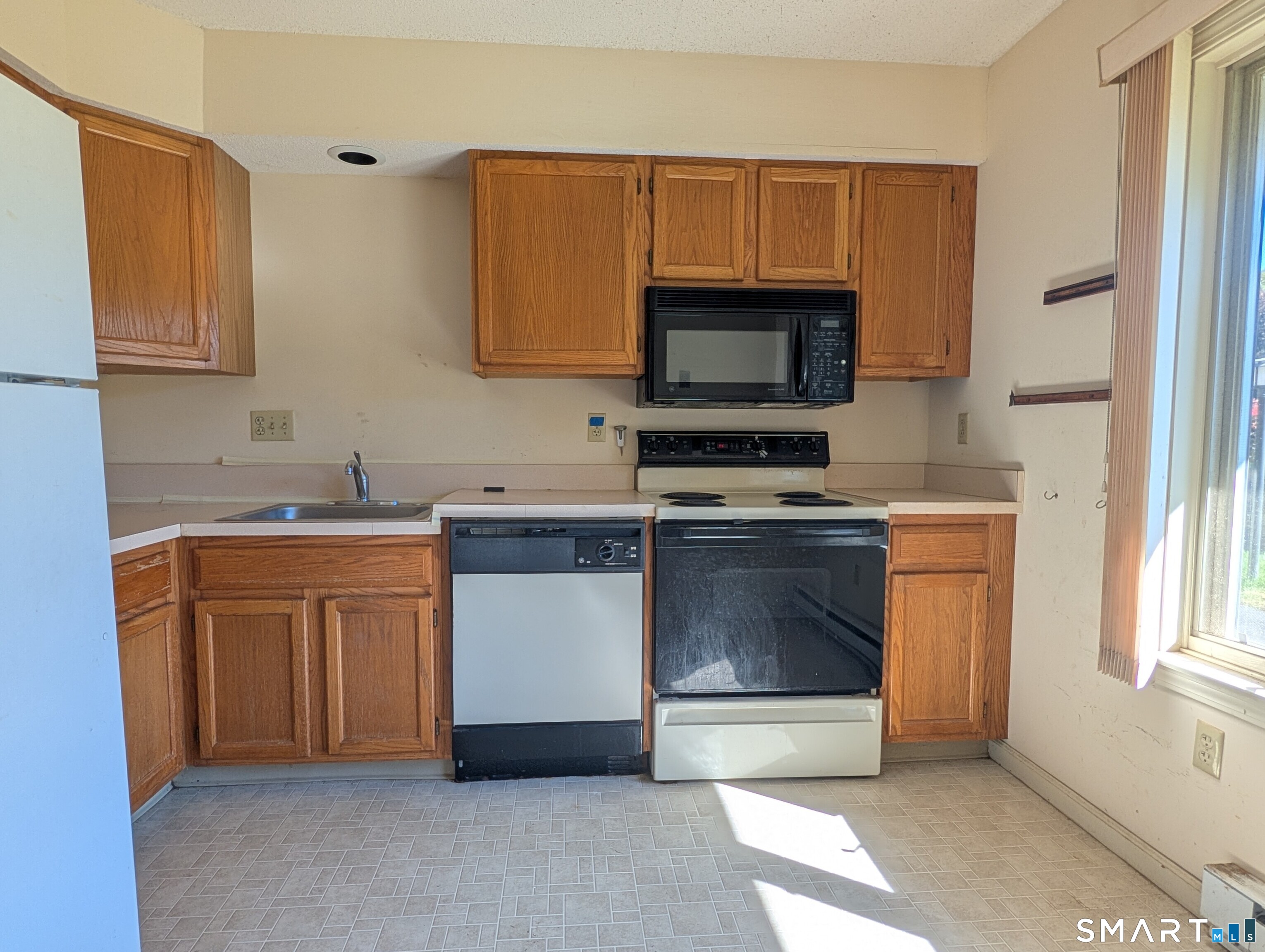 14 Sycamore Drive Mansfield CT 06268