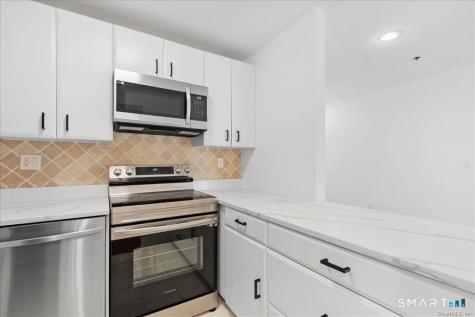 1633 Washington Boulevard Stamford CT 06902