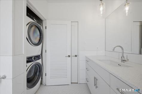 60 Willow Street Stonington CT 06355
