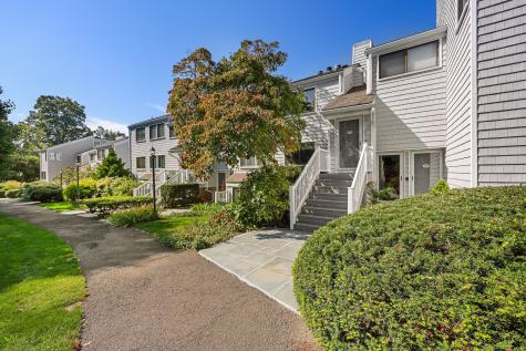 171 Rowayton Woods Drive Norwalk CT 06854