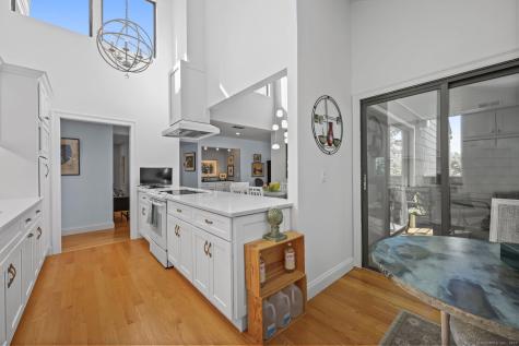 171 Rowayton Woods Drive Norwalk CT 06854