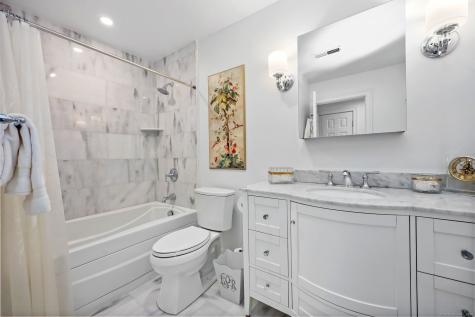 171 Rowayton Woods Drive Norwalk CT 06854