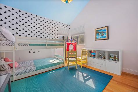 171 Rowayton Woods Drive Norwalk CT 06854