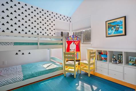 171 Rowayton Woods Drive Norwalk CT 06854