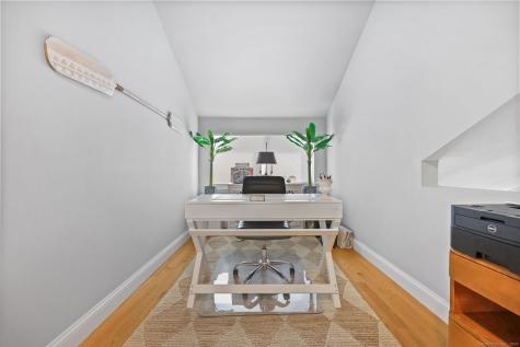 171 Rowayton Woods Drive Norwalk CT 06854