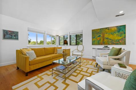 171 Rowayton Woods Drive Norwalk CT 06854