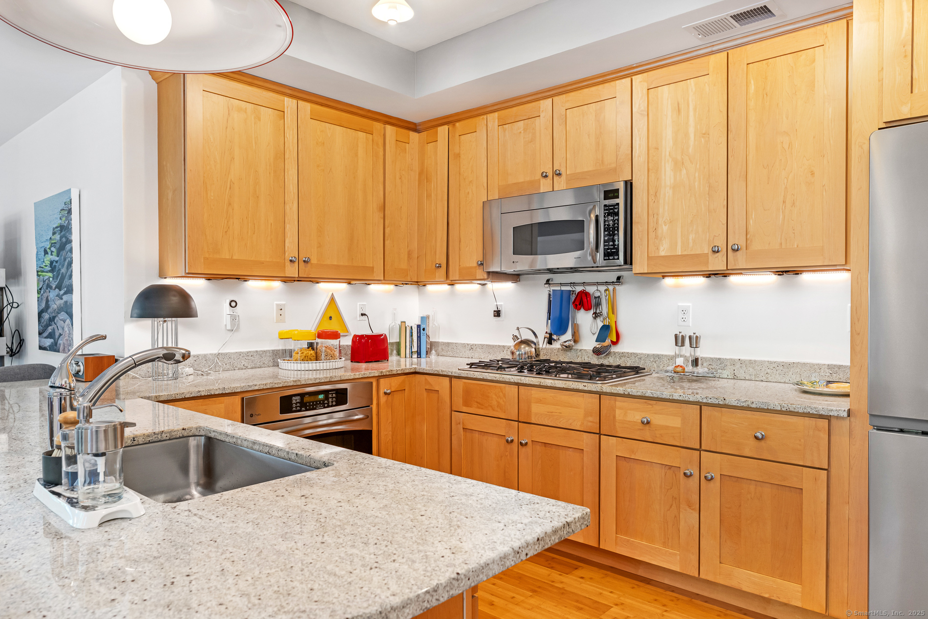 103 Main Street Stonington CT 06378