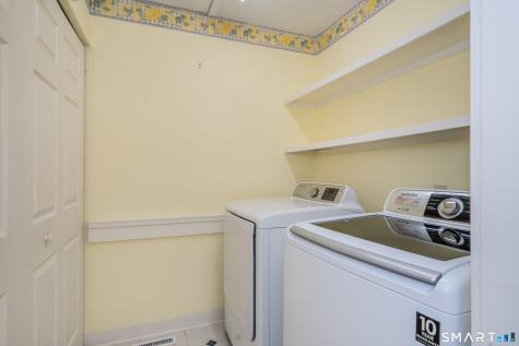 7 Mulberry Lane Avon CT 06001