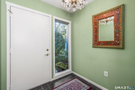7 Mulberry Lane Avon CT 06001