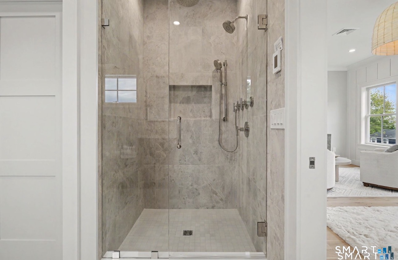 615 South Pine Creek Road Fairfield CT 06824