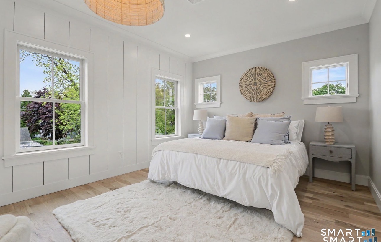615 South Pine Creek Road Fairfield CT 06824