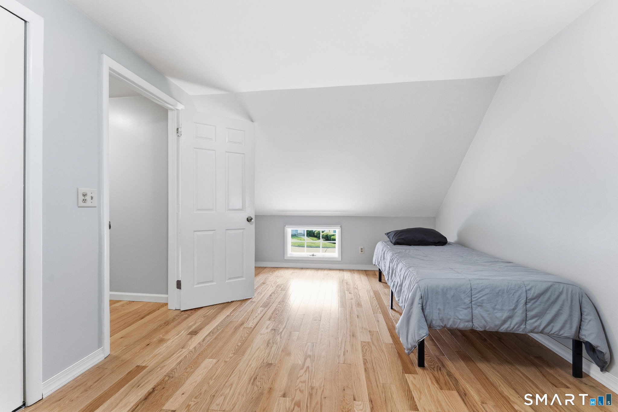 102 Wetherall Street Manchester CT 06040