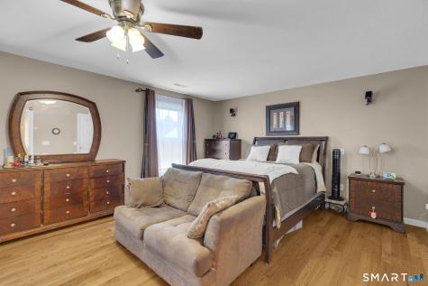 104 Benjamin Court Windsor CT 06095