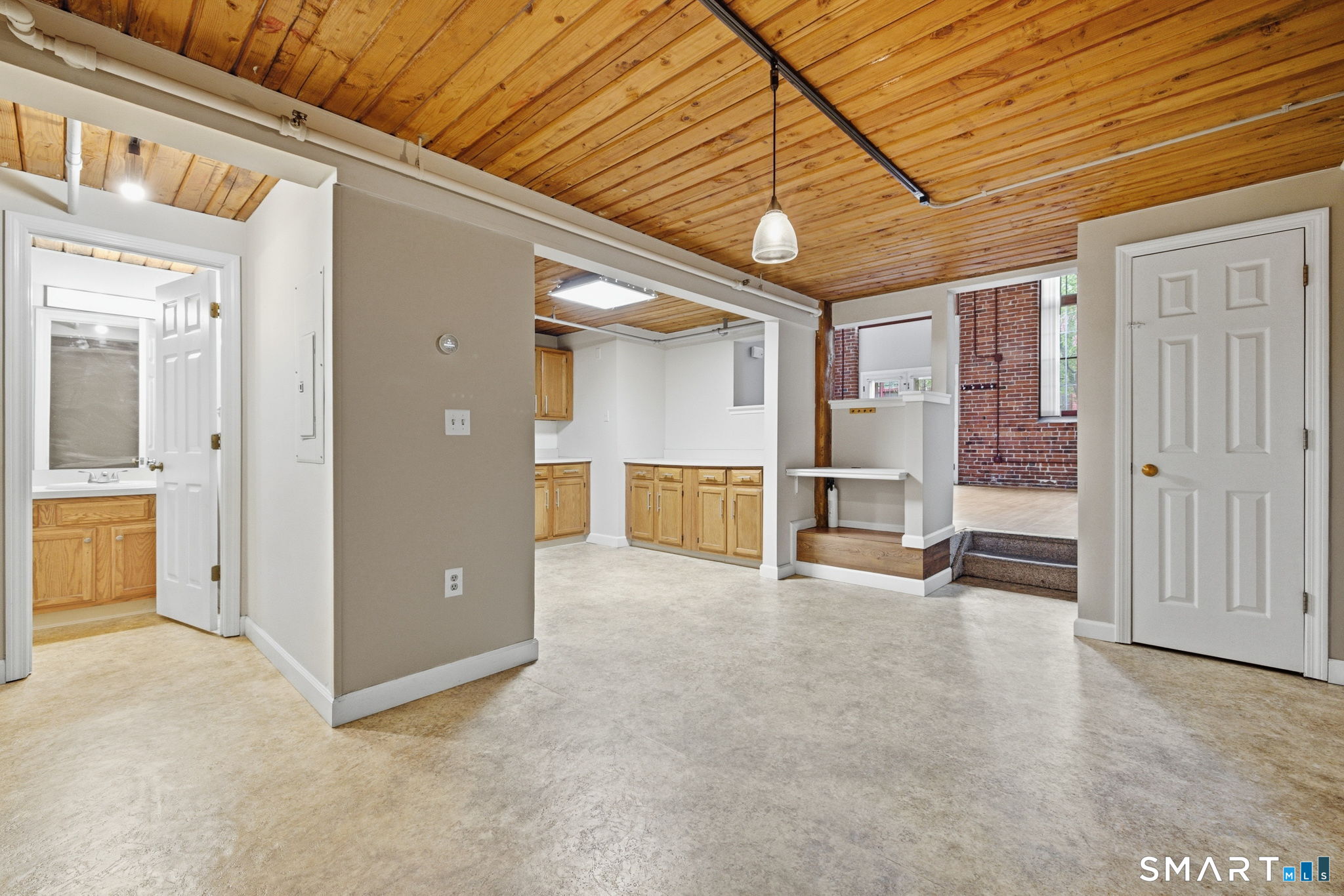 839 Main Street Torrington CT 06790
