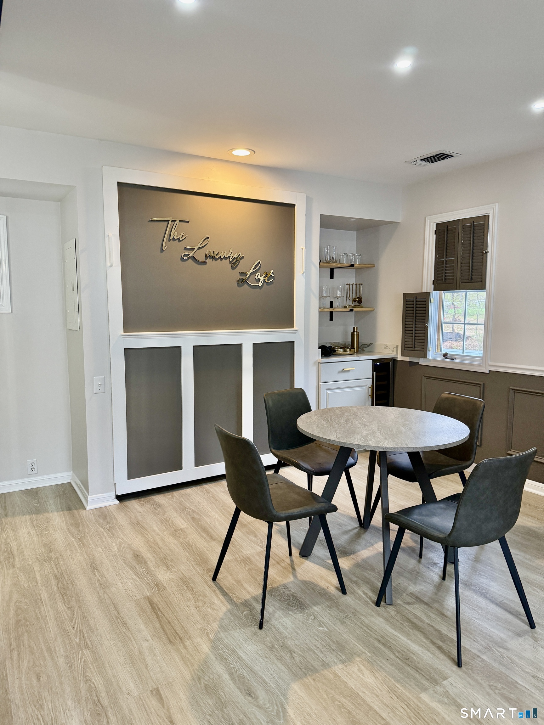 1621 Old Pond Lane Norwich CT 06360