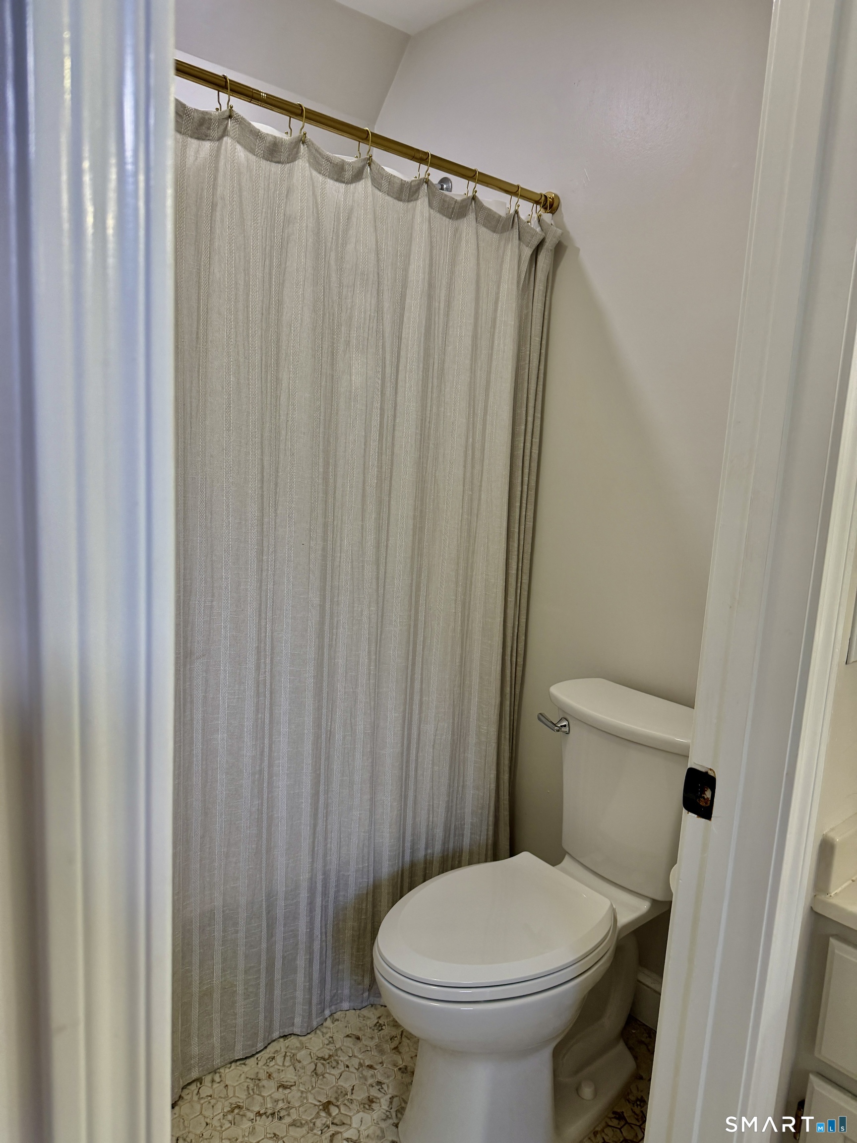 1621 Old Pond Lane Norwich CT 06360