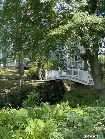 1621 Old Pond Lane Norwich CT 06360