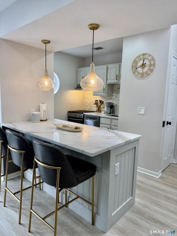 1621 Old Pond Lane Norwich CT 06360