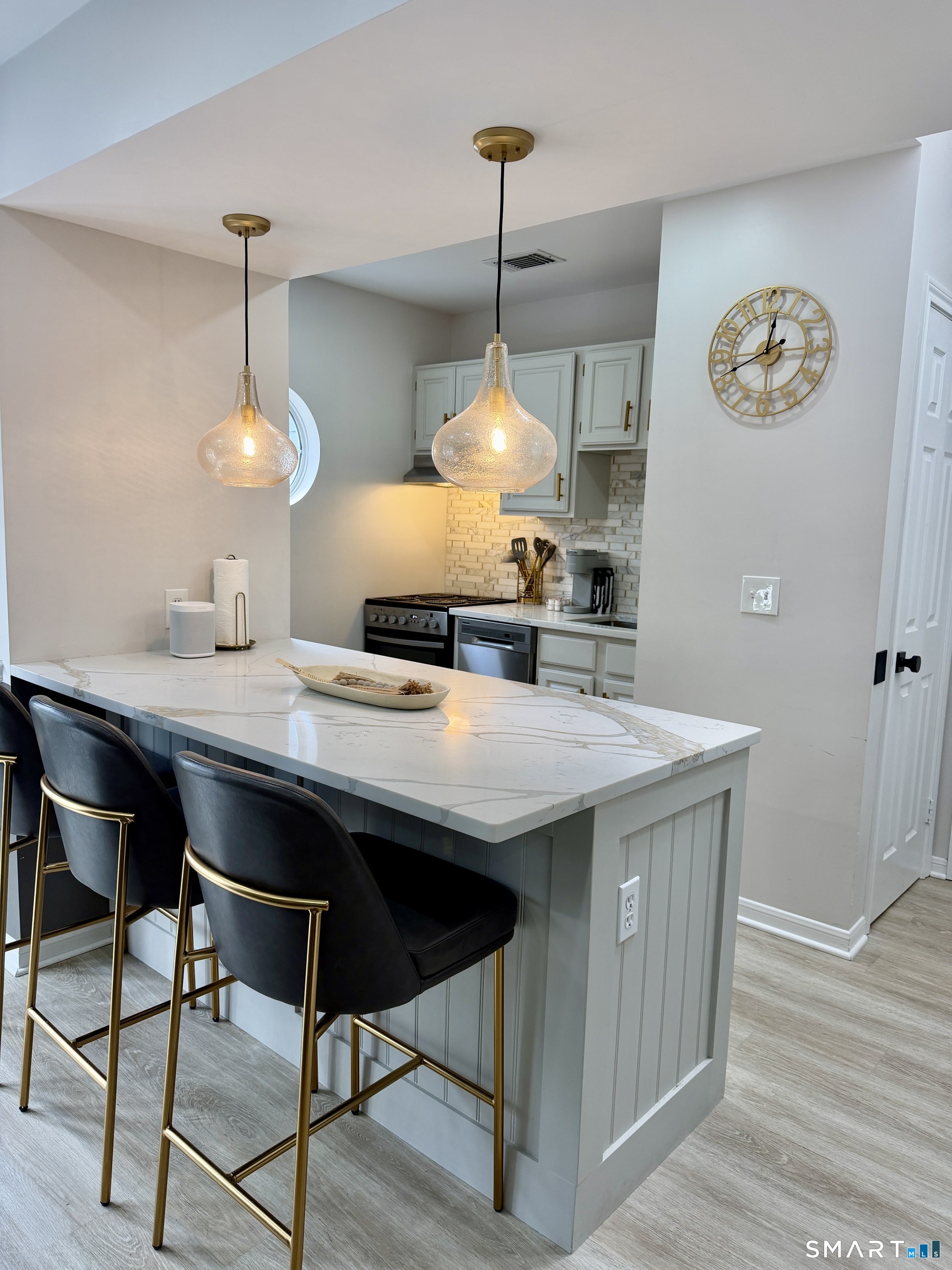 1621 Old Pond Lane Norwich CT 06360