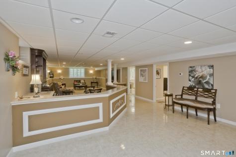 26 Ross Way Windsor Locks CT 06096