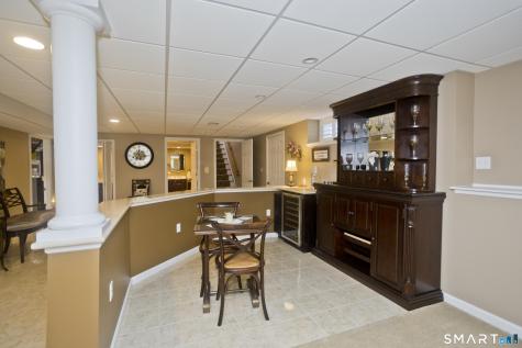 26 Ross Way Windsor Locks CT 06096