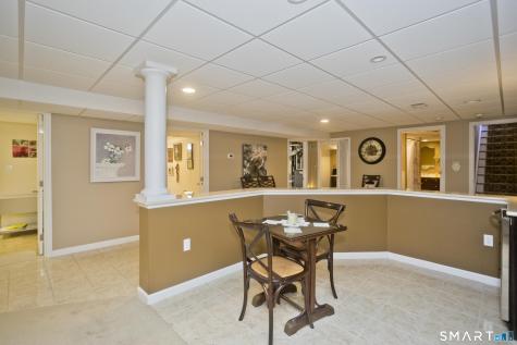 26 Ross Way Windsor Locks CT 06096