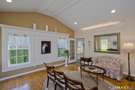 26 Ross Way Windsor Locks CT 06096
