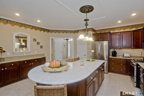 26 Ross Way Windsor Locks CT 06096