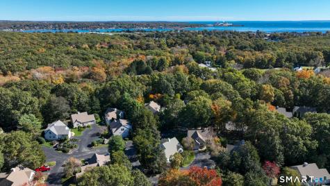 2 Meetinghouse Lane East Lyme CT 06357