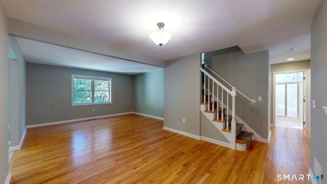 2 Meetinghouse Lane East Lyme CT 06357