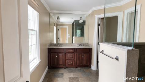331 Knapps Highway Fairfield CT 06825