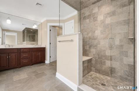331 Knapps Highway Fairfield CT 06825