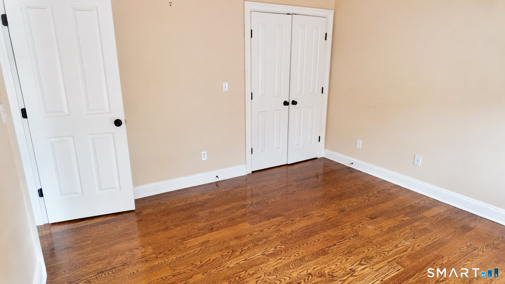 331 Knapps Highway Fairfield CT 06825