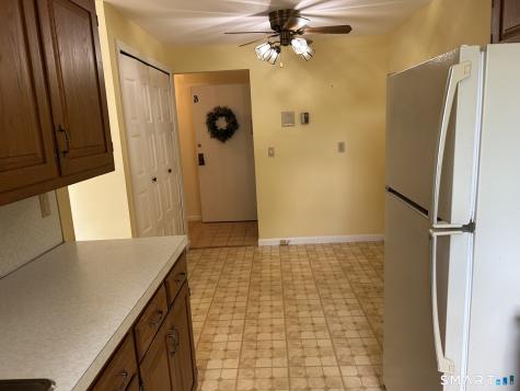 13 Harbour Village Branford CT 06405