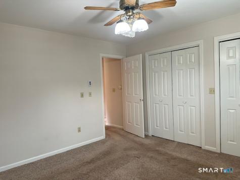92 Founders Village Clinton CT 06413
