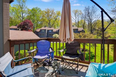 135 Heatherwood Drive Brookfield CT 06804
