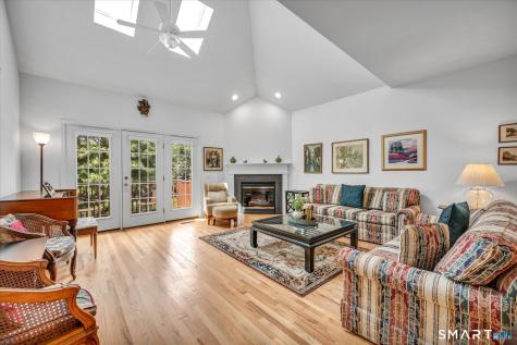 1985 West Street Southington CT 06489