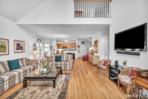 1985 West Street Southington CT 06489