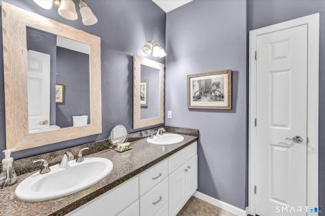 1985 West Street Southington CT 06489
