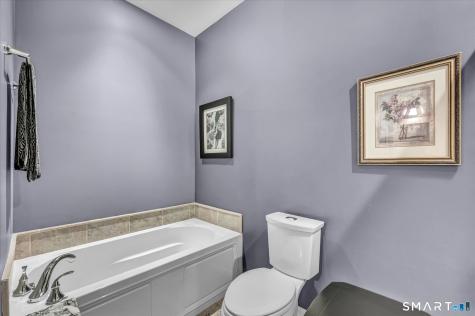 1985 West Street Southington CT 06489