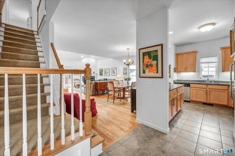 1985 West Street Southington CT 06489