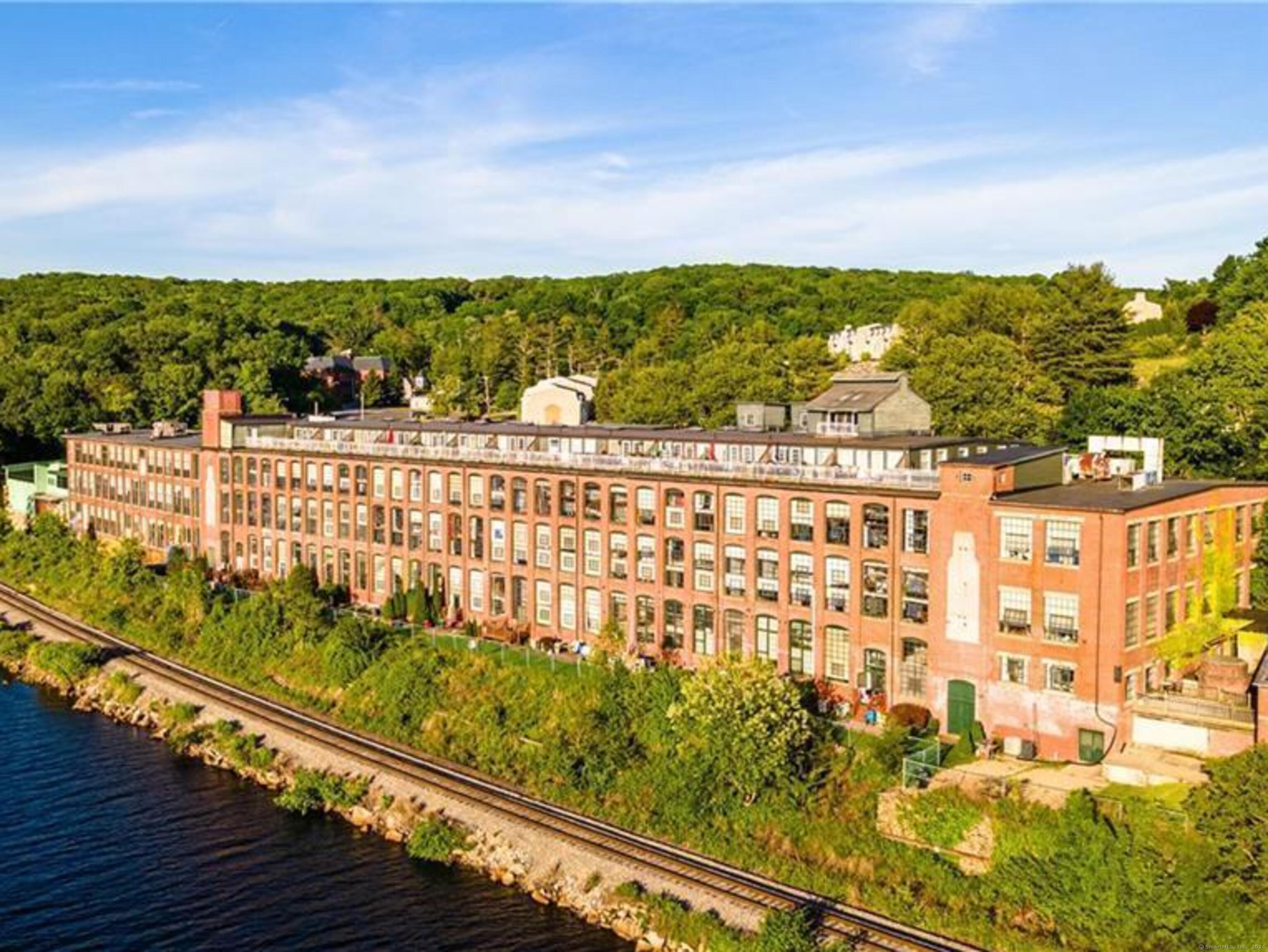 68 Thermos Avenue Norwich CT 06360