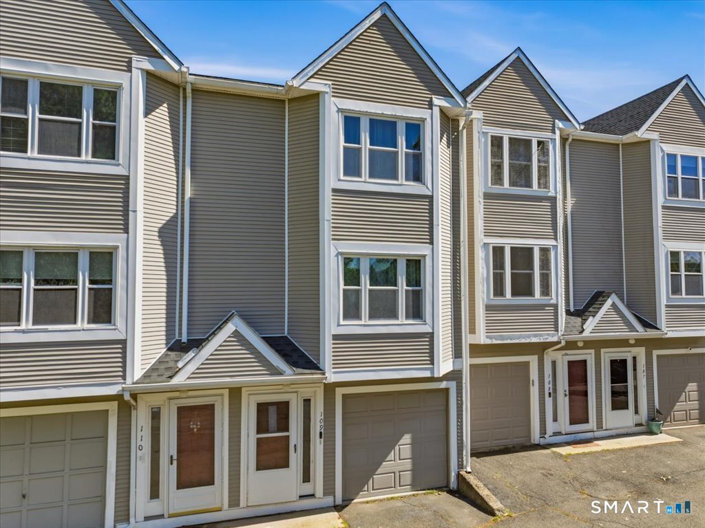 173 Russo Avenue East Haven CT 06513