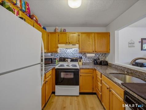 173 Russo Avenue East Haven CT 06513
