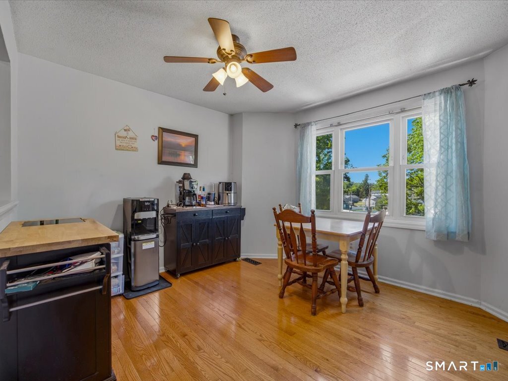 173 Russo Avenue East Haven CT 06513