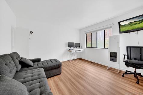 55 Cross Street Danbury CT 06810