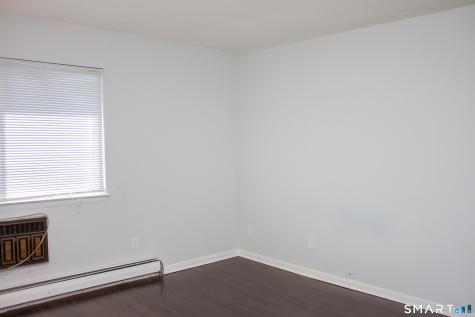40 California Street Stratford CT 06615