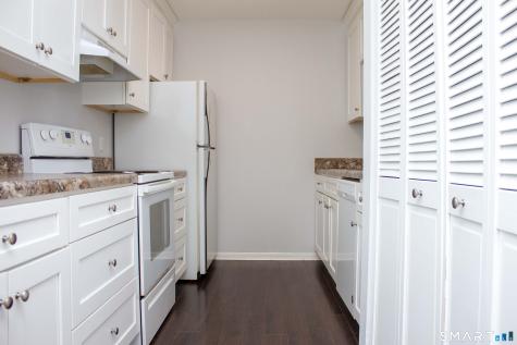 40 California Street Stratford CT 06615